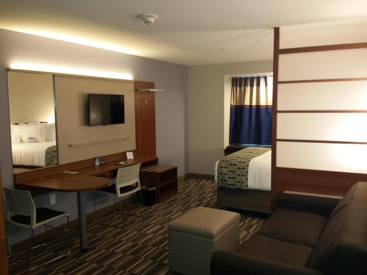 Microtel Inn & Suites By Wyndham Philadelphia Airport Ridley Park Δωμάτιο φωτογραφία