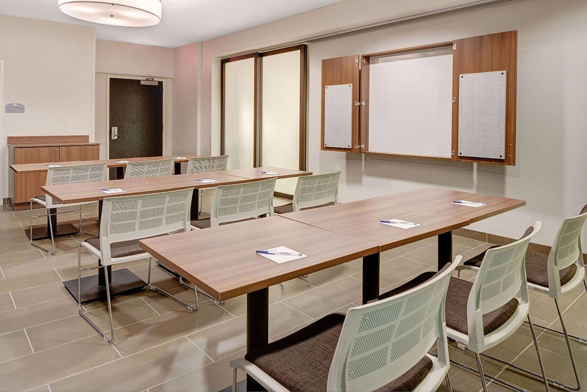 Microtel Inn & Suites By Wyndham Philadelphia Airport Ridley Park Εξωτερικό φωτογραφία